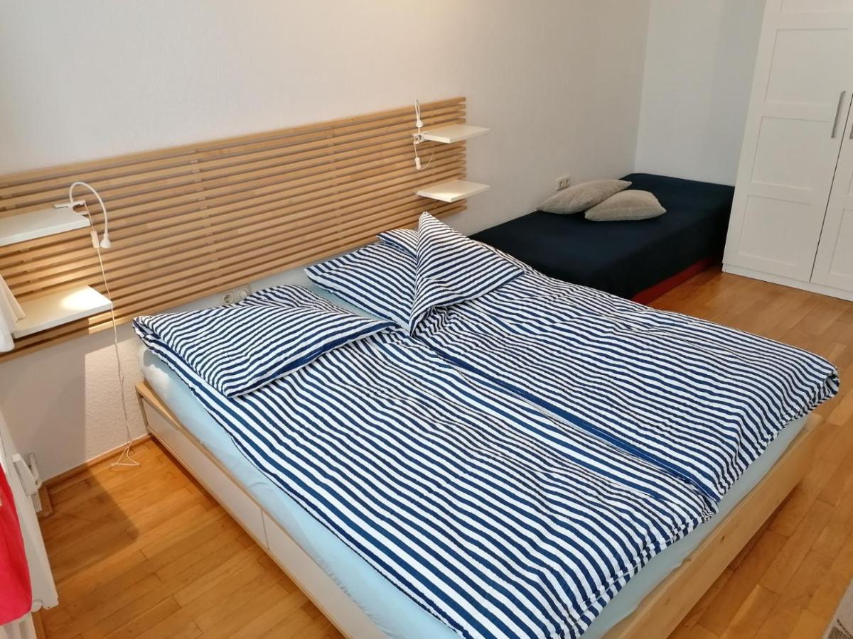 Korner 1 Mit Terrasse & Parkplatz - Abc27 By Abcwismar Apartment Bagian luar foto